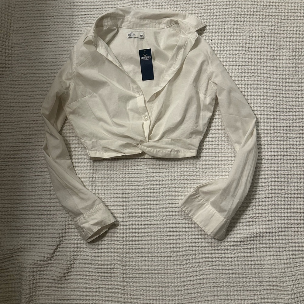 Hollister White Cropped Button-Up Shirt